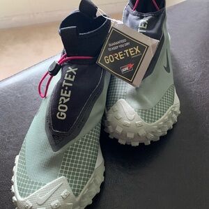 Nike - ACG Mountain Fly Black/Clay Green Sneaker